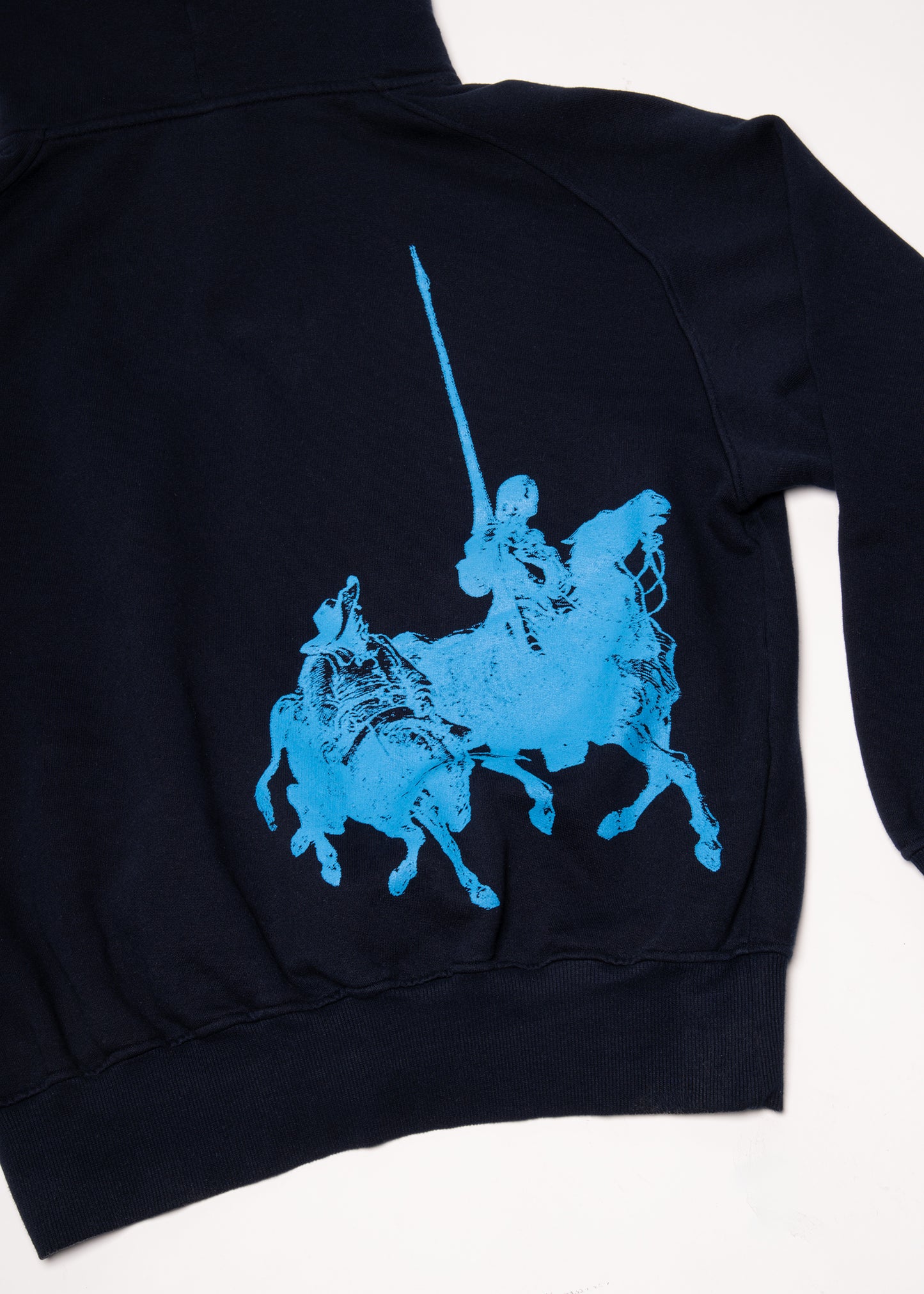 DIÖGÖ HERALDIC RAGLAN HOODIE-NAVY